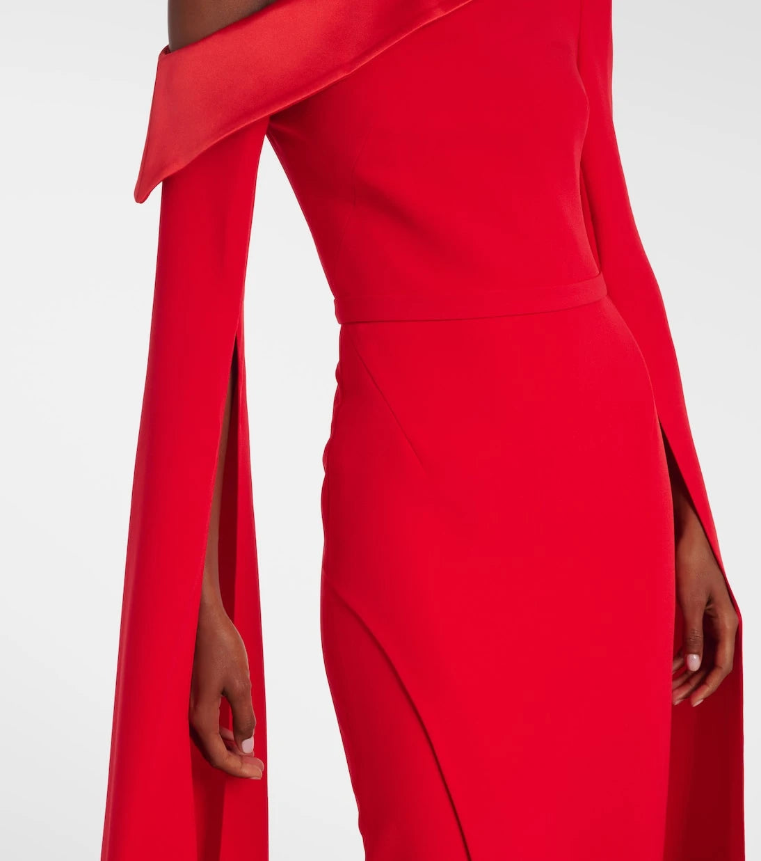 Safiyaa - Rinoa caped crépe gown