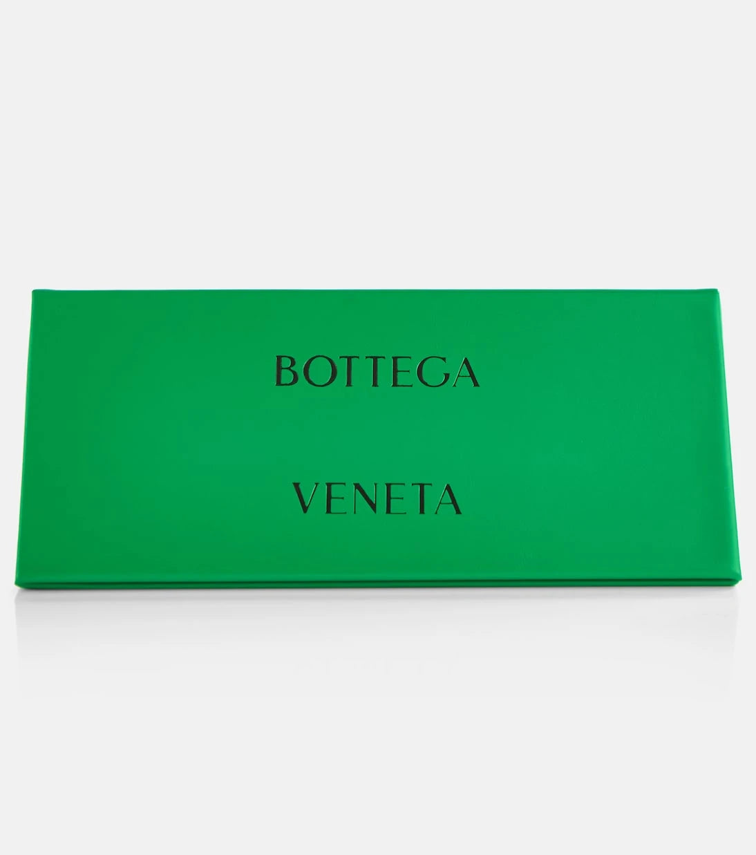 Bottega Veneta - نظارة شمسية عين القط