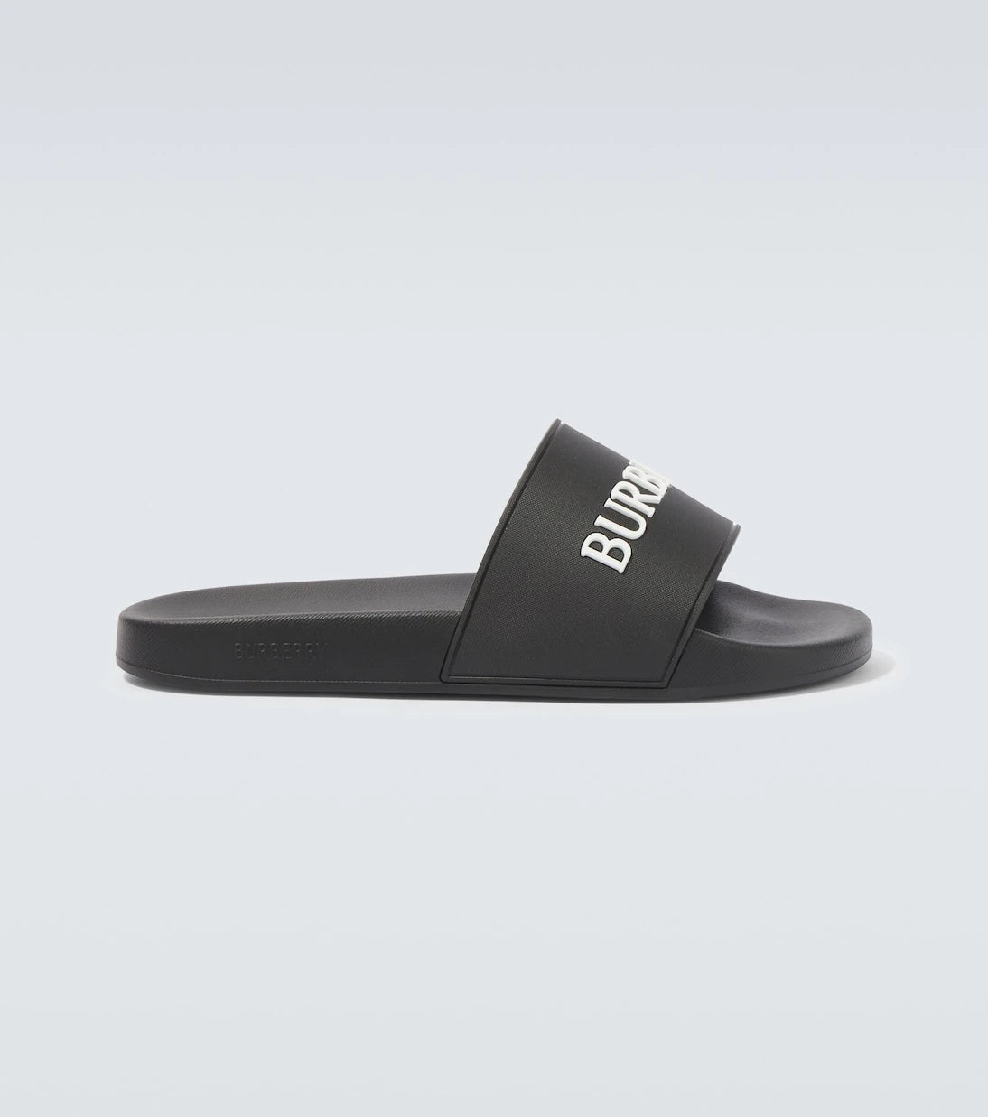 Burberry - Logo slides