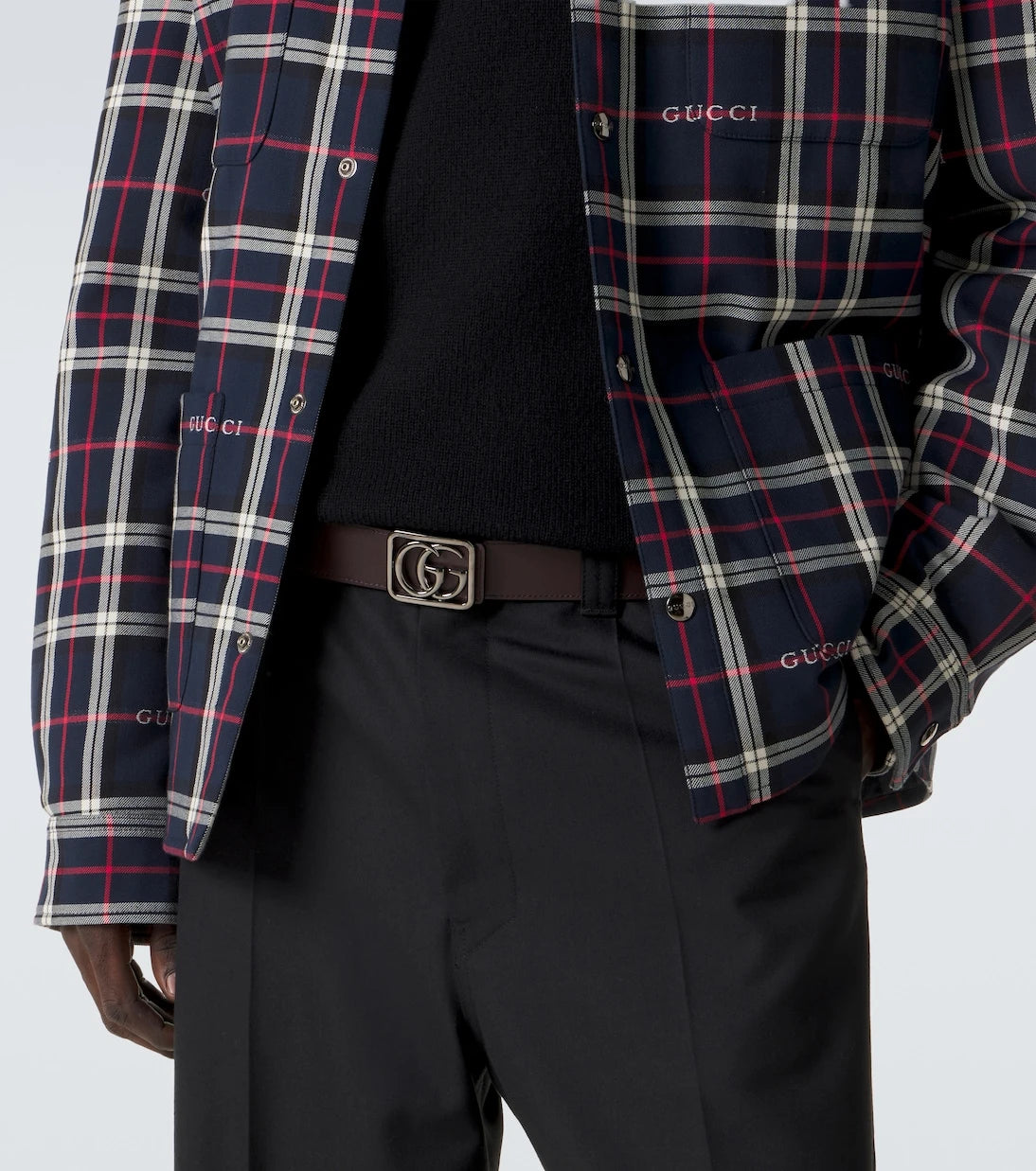 Gucci - حزام جلد قابل للارتداء على الوجهين بشعار GG مزدوج