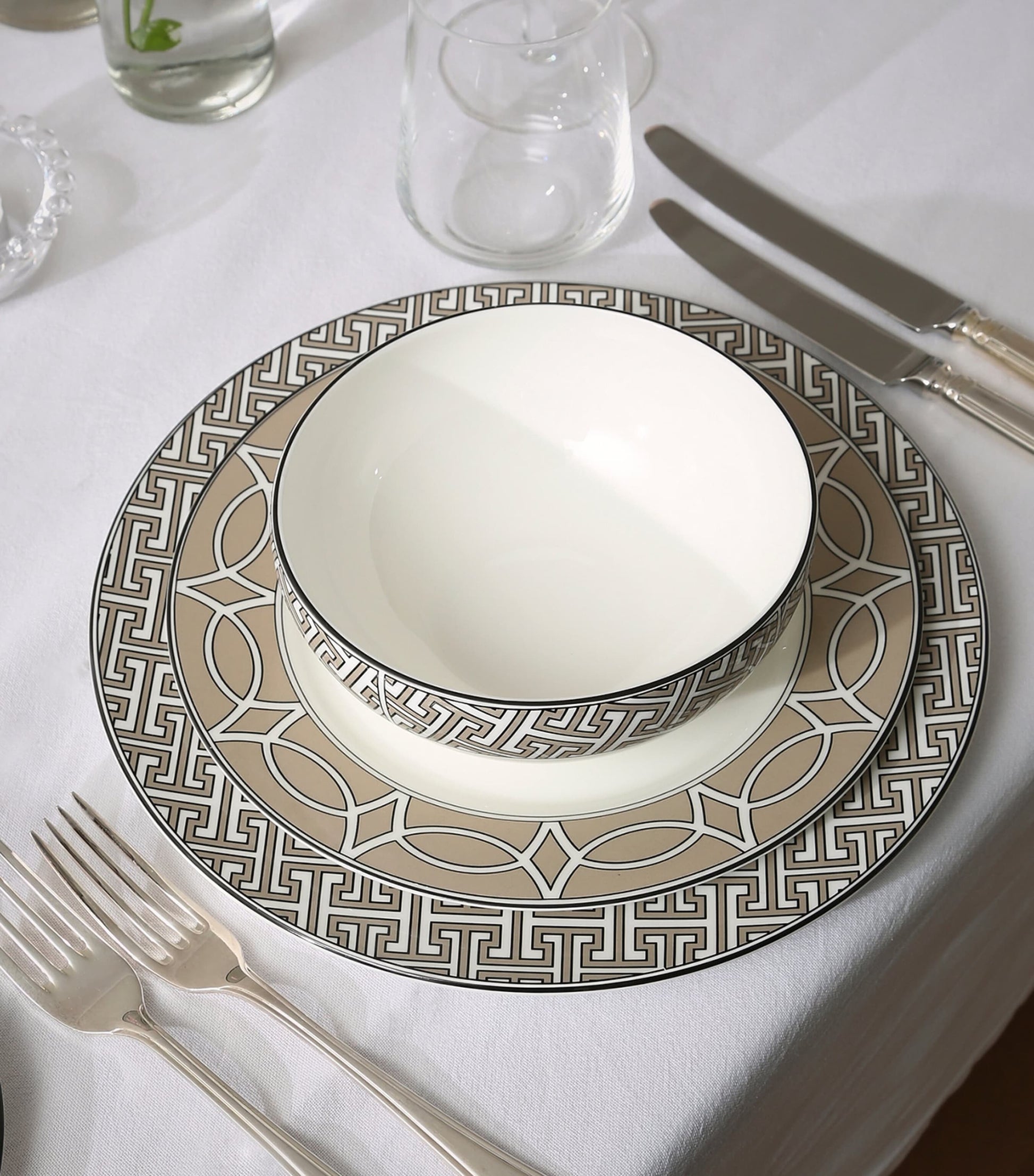 O.W.London Set of 2 Loop Dessert Plates (21cm)