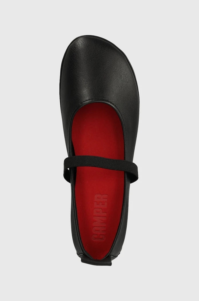 Кожени балеринки Camper Right Nina