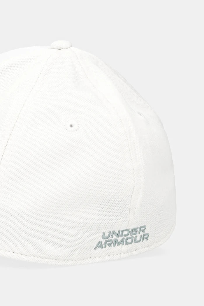 Шапка с козирка Under Armour