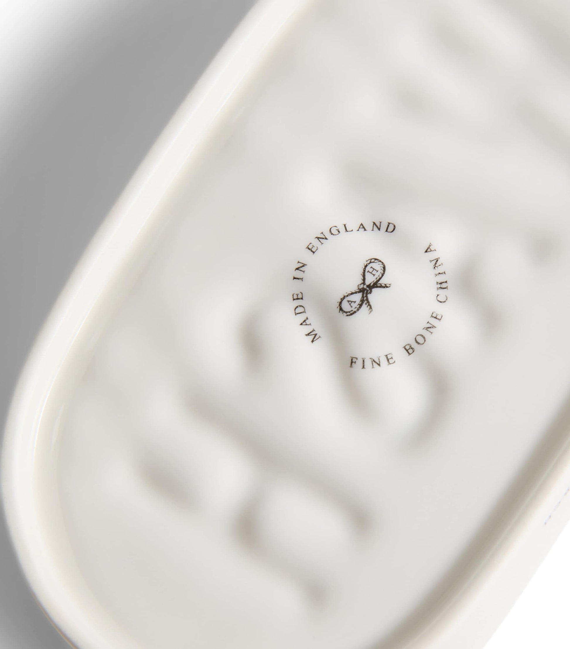 Anya Hindmarch Bone China Eyes Bathroom Set