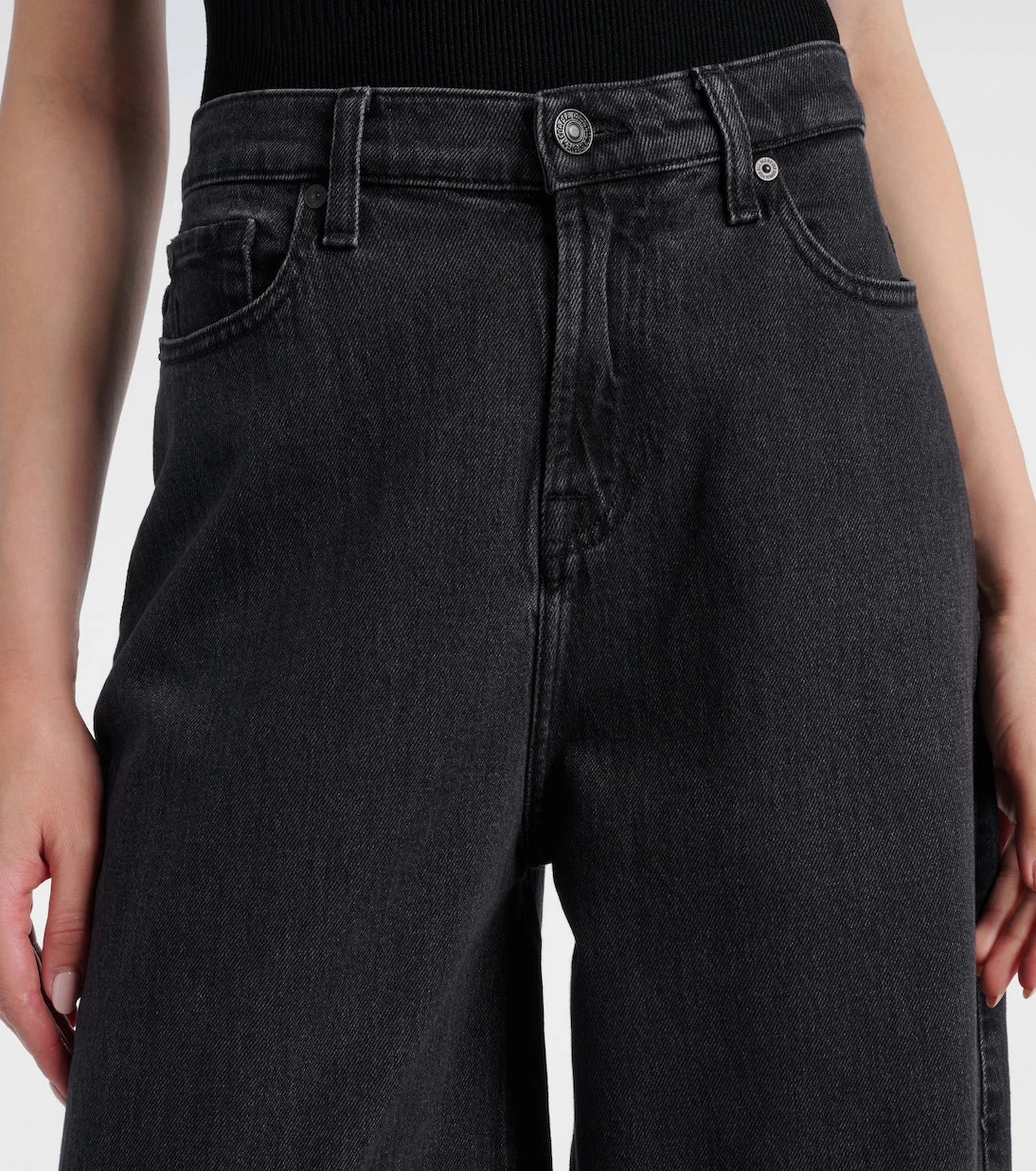 7 For All Mankind - جينز بالون بقصة أرجل واسعة