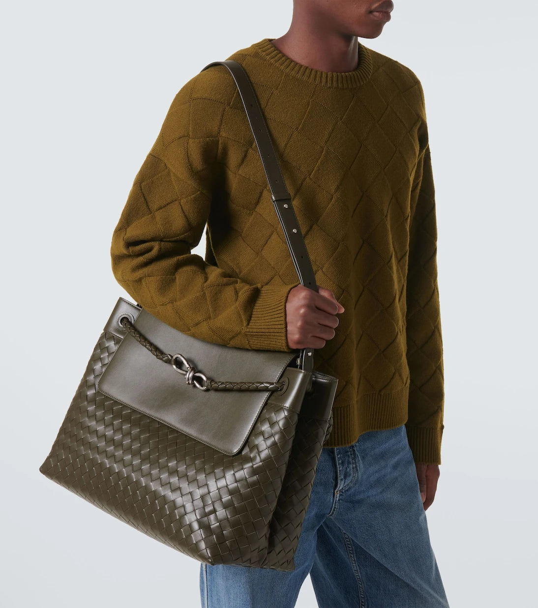 Bottega Veneta - Andiamo Large leather messenger bag