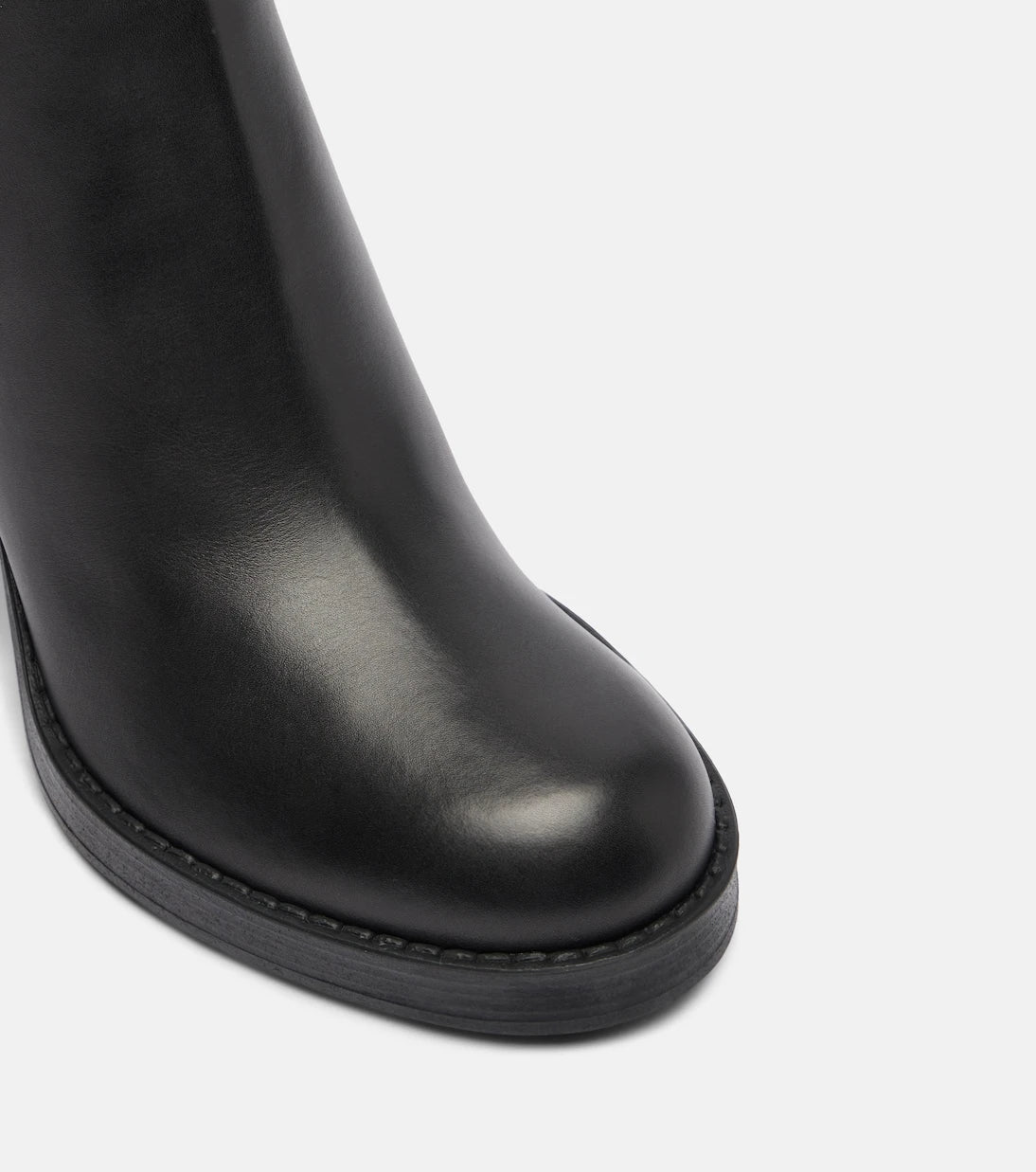 Tod's - 80 leather Chelsea boots
