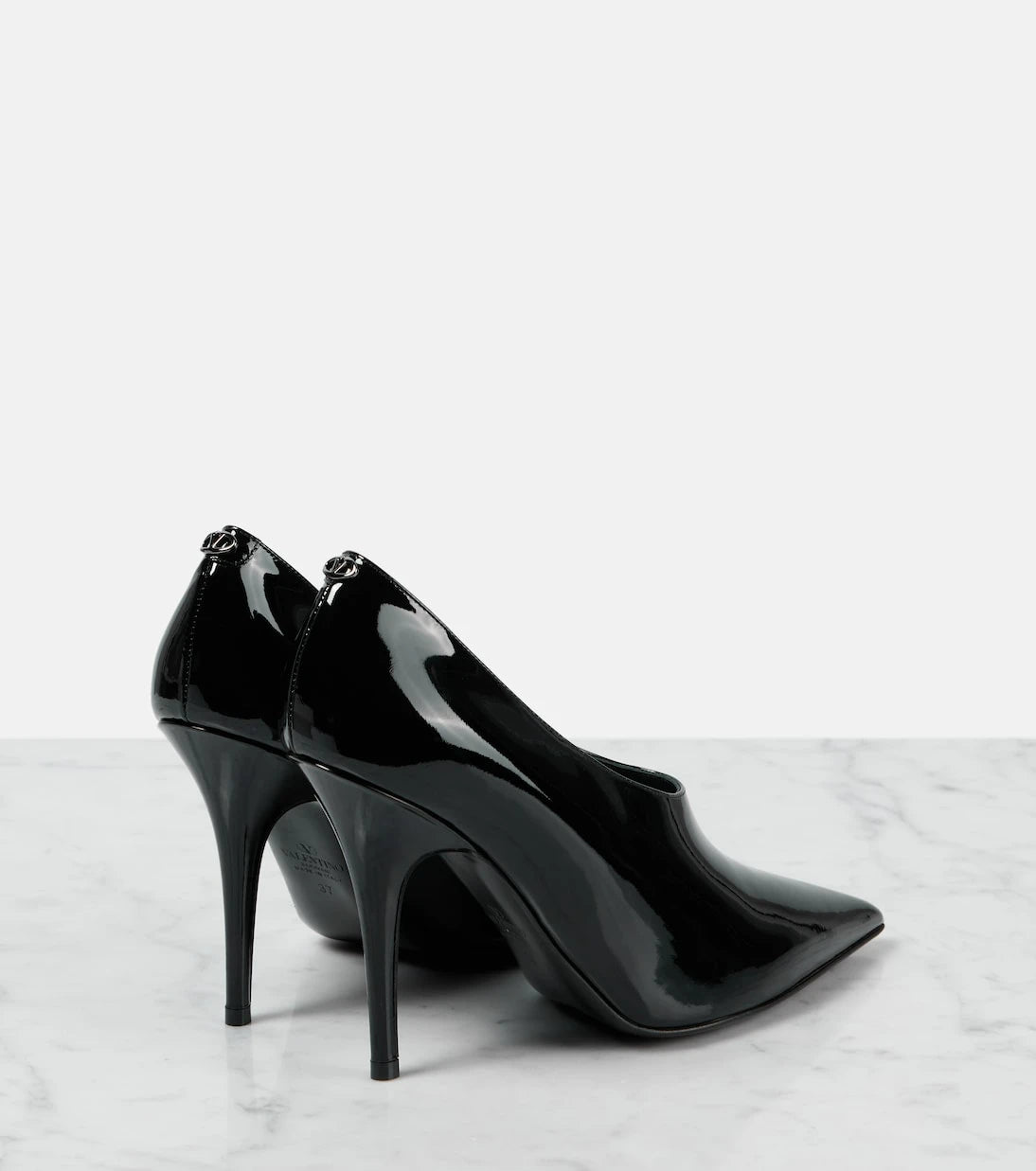 Valentino Garavani - Le Salon 105 patent leather pumps