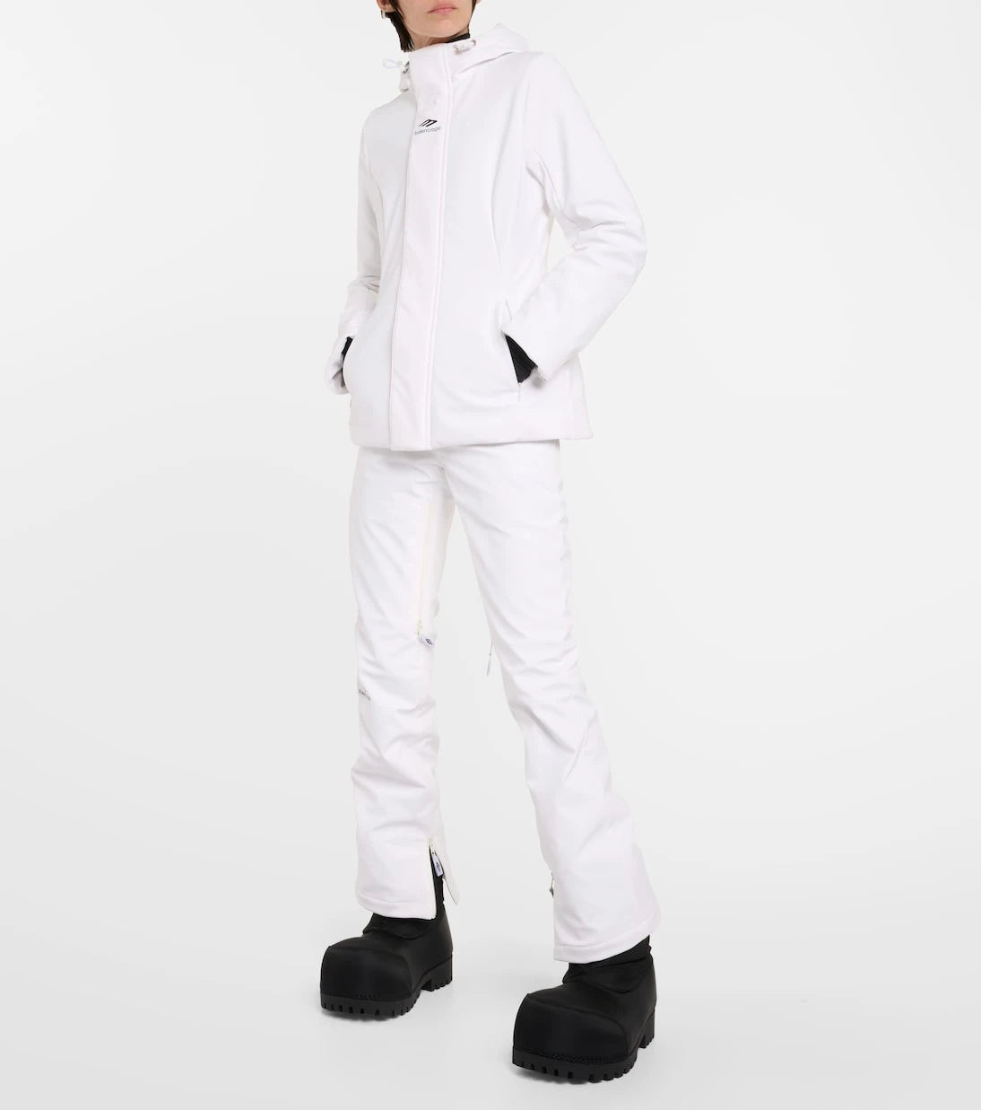 Balenciaga - جزمة ثلج ألاسكا منخفضة