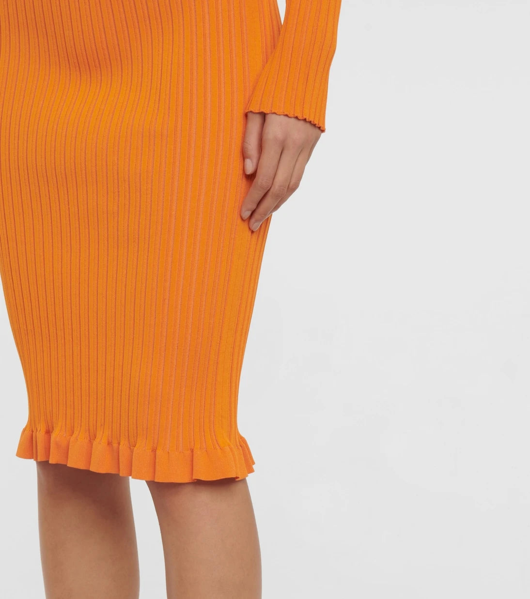 Acne Studios - تنورة متوسطة الطول من نسيج مضلع
