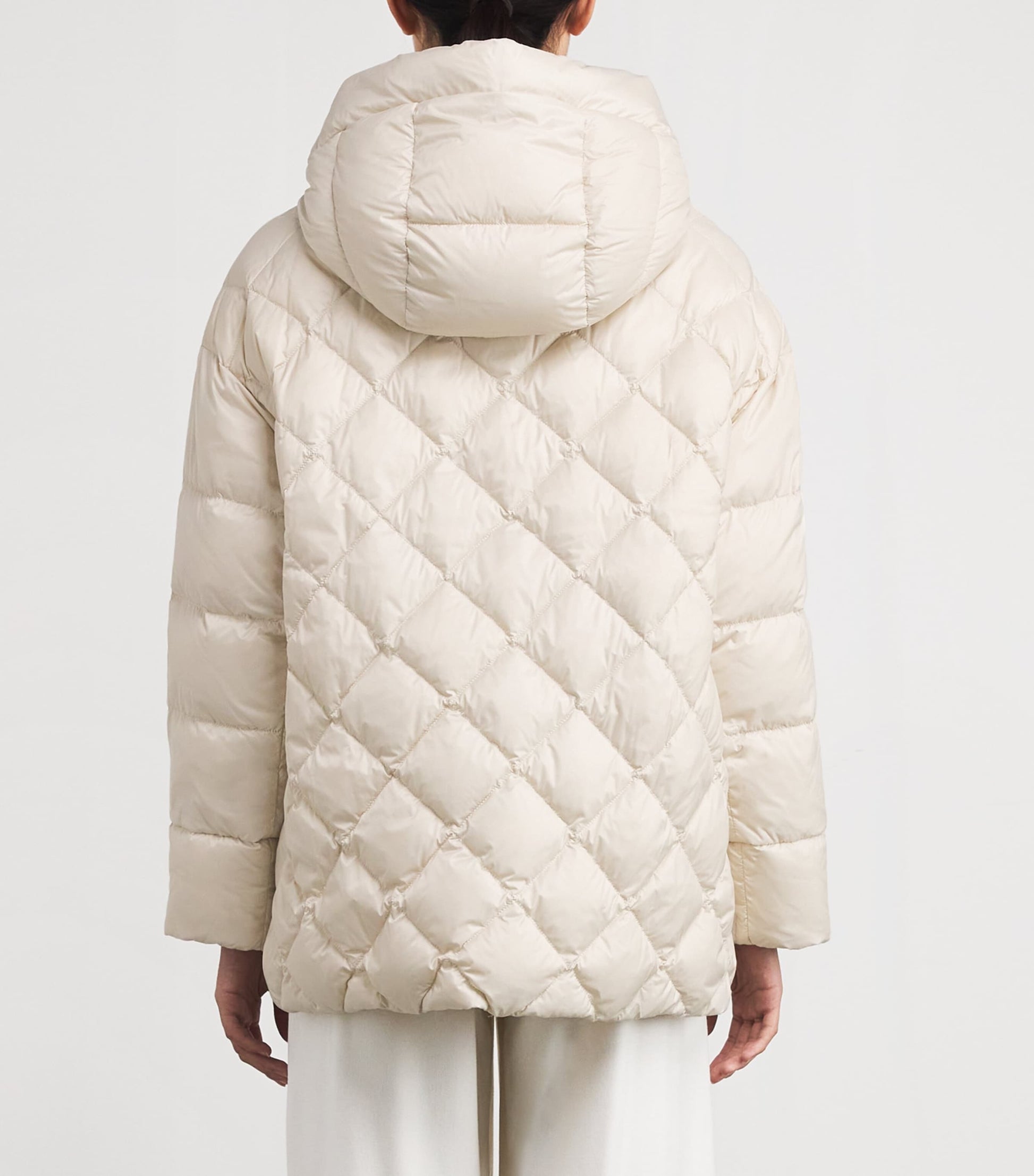 Max Mara White The Cube Diamond-Quilted Jacket