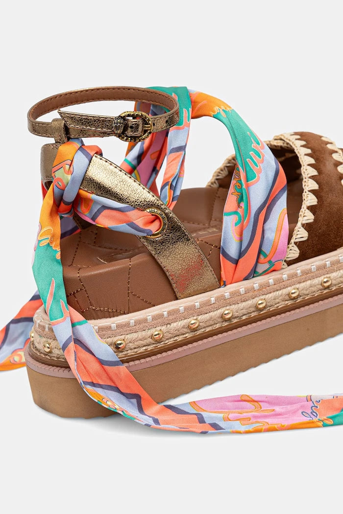 Kurt Geiger London kadın deri sandalet Orson Cross Scarf Sdl