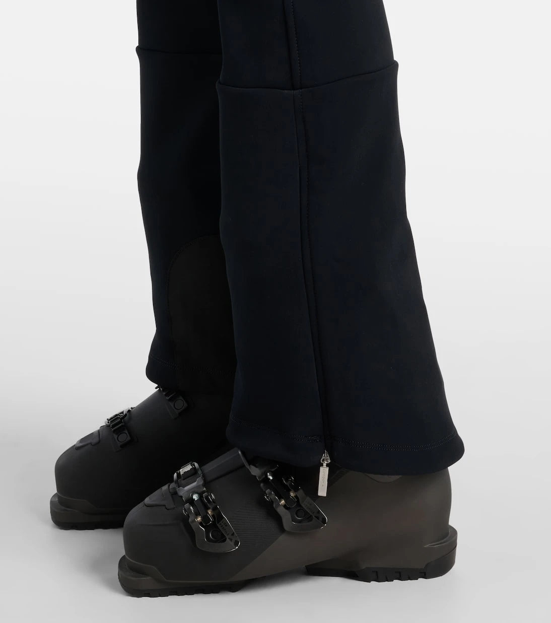 Cordova - Fora paneled ski suit