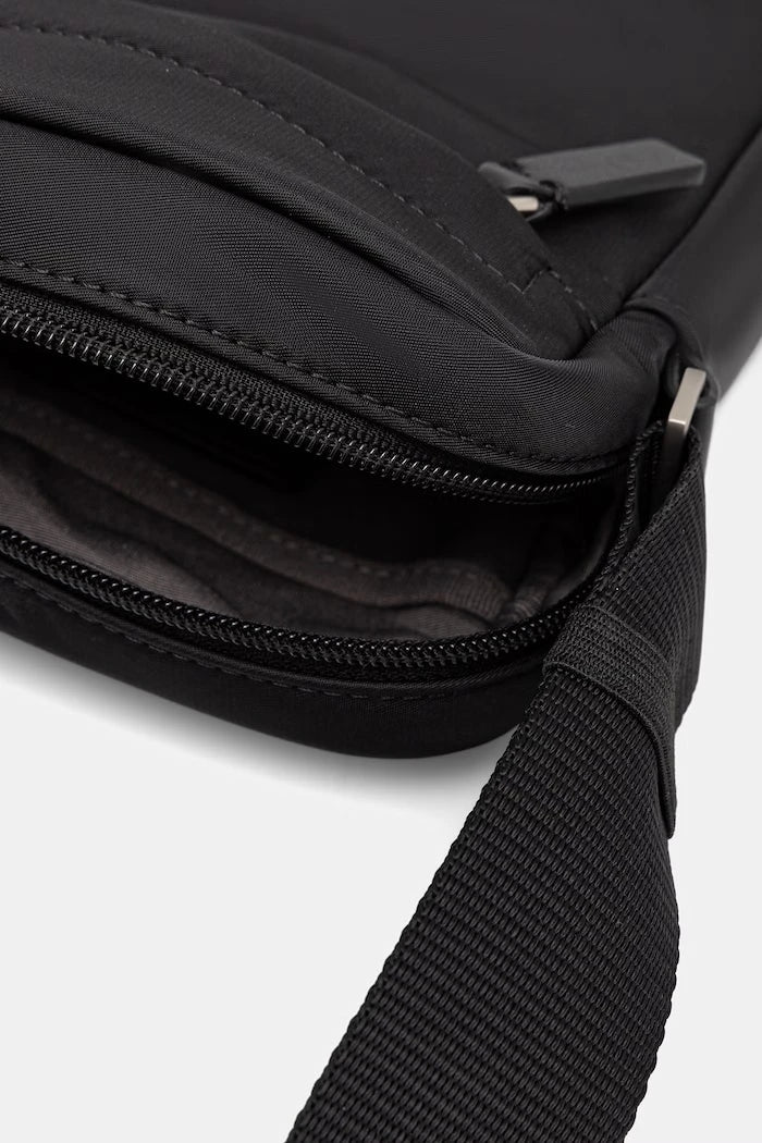 Calvin Klein Erkek Omuz Çantası