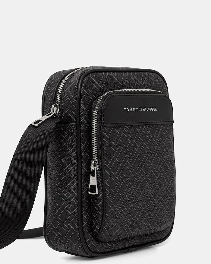 Tommy Hilfiger erkek omuz çantası