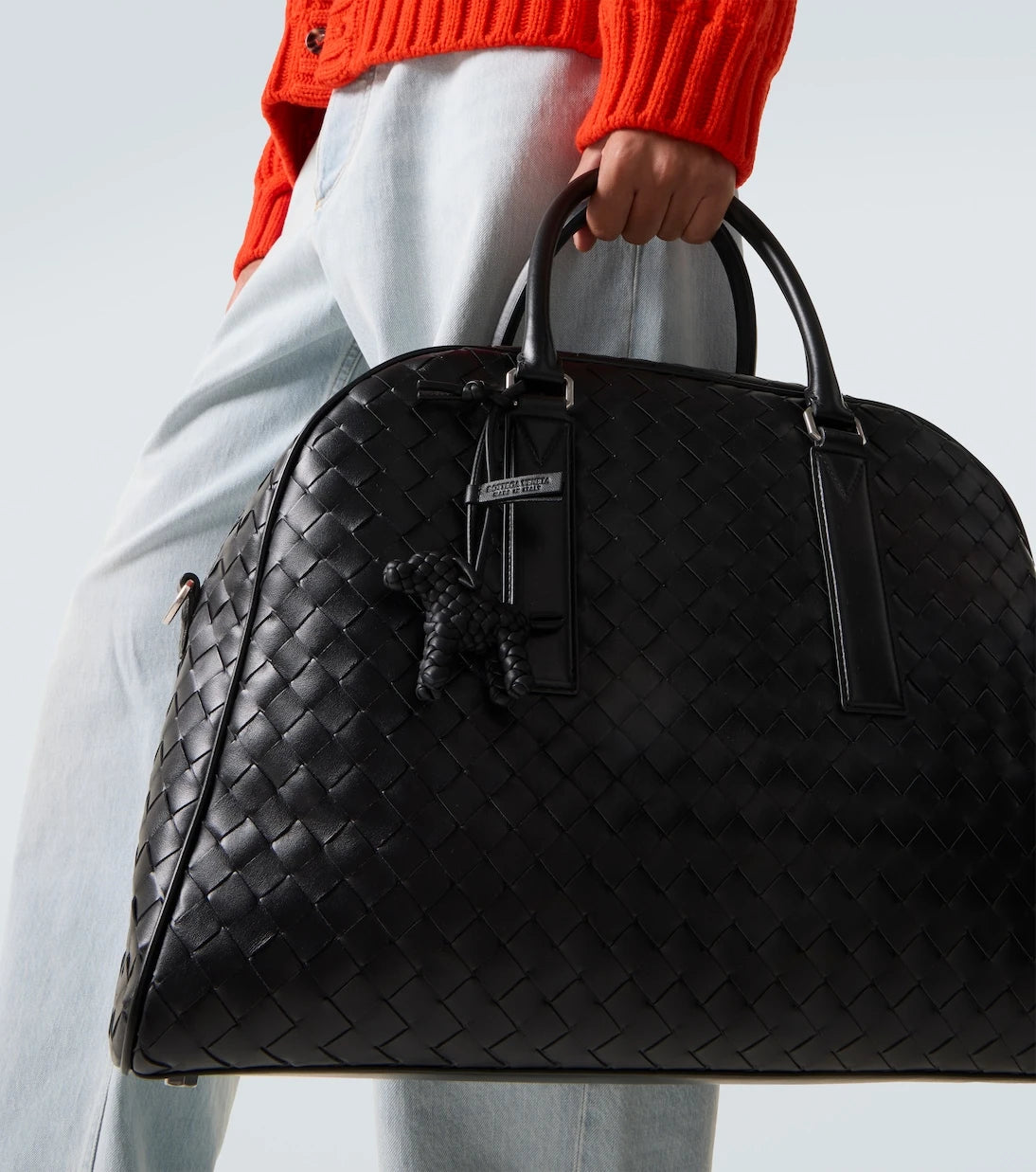 Bottega Veneta - حلية حقيبة من الجلد المنسوج