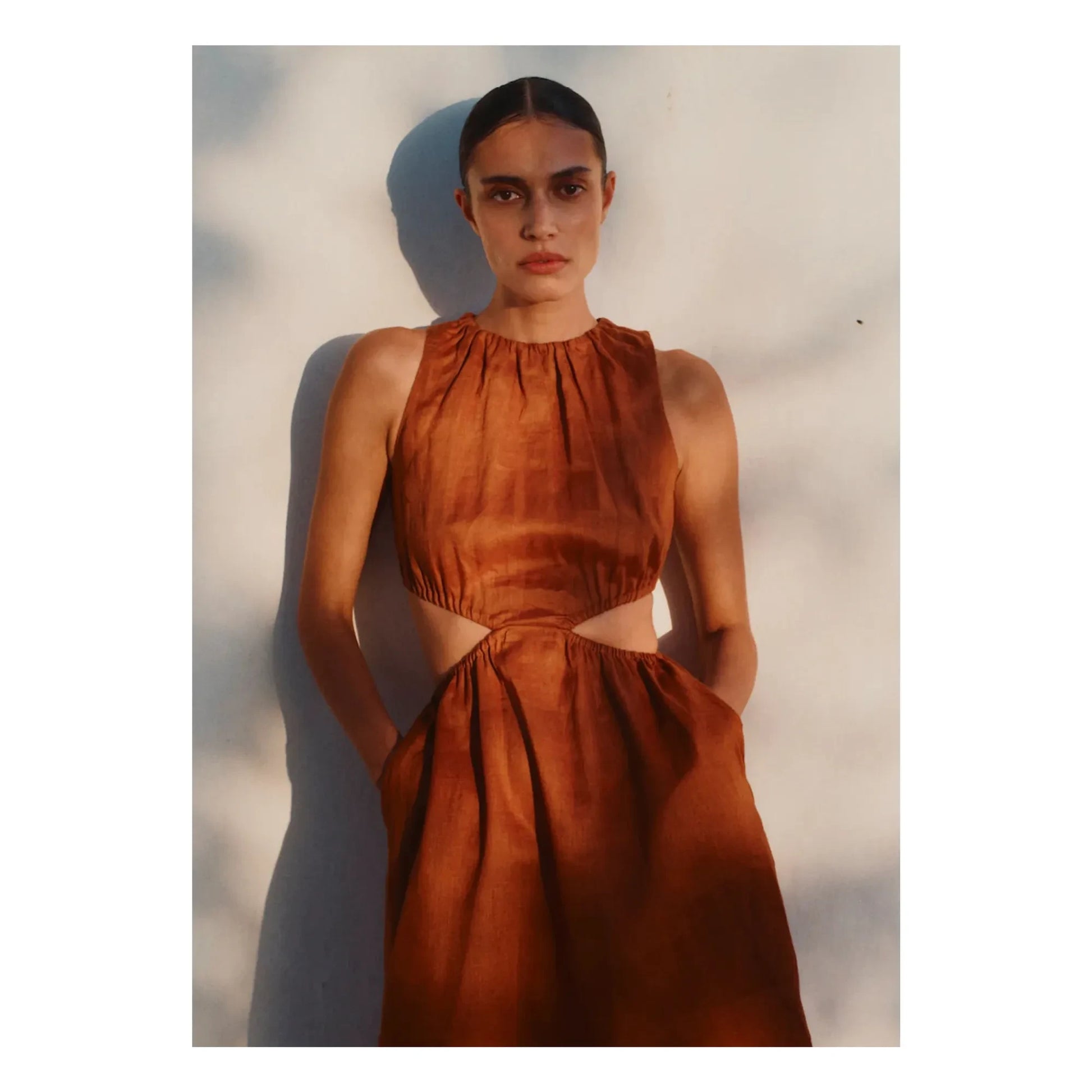 Vanessa Sposi - The Side Cut dress | Chocolate