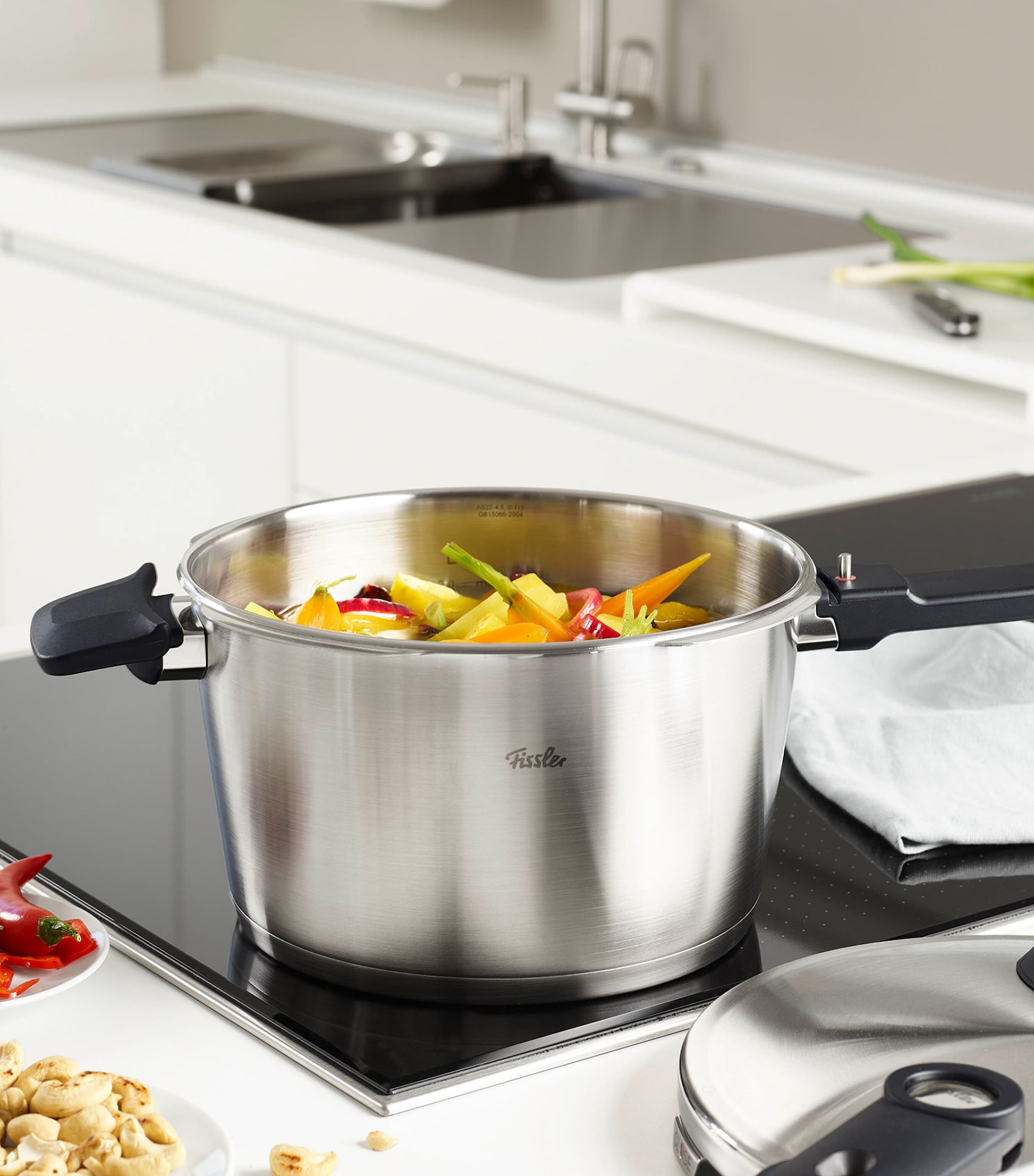 Vitavit Premium Pressure Cooker with Insert (18cm)