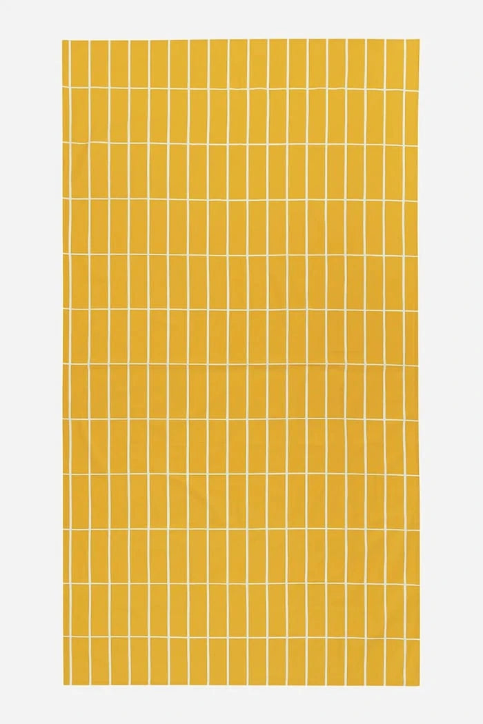 Marimekko pamuklu masa örtüsü 135 x 245 cm