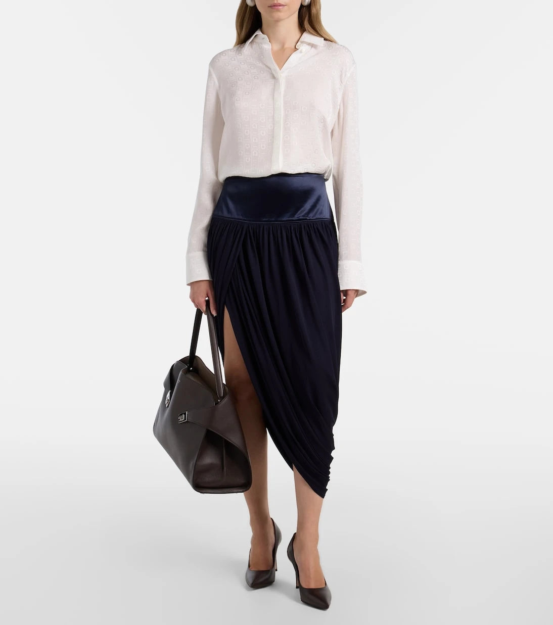 Ferragamo - Hug Soft Medium leather shoulder bag
