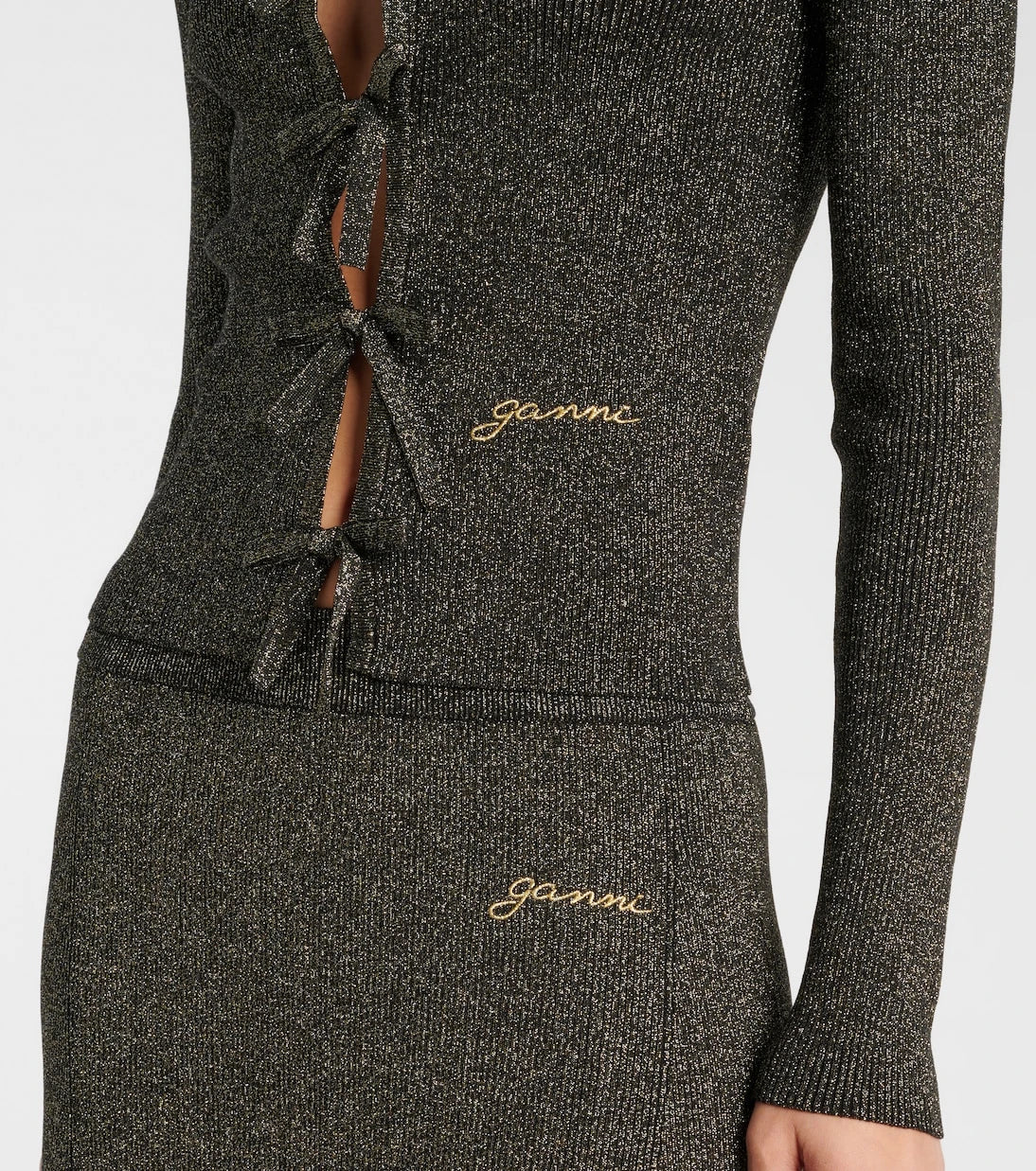 Ganni - Logo top