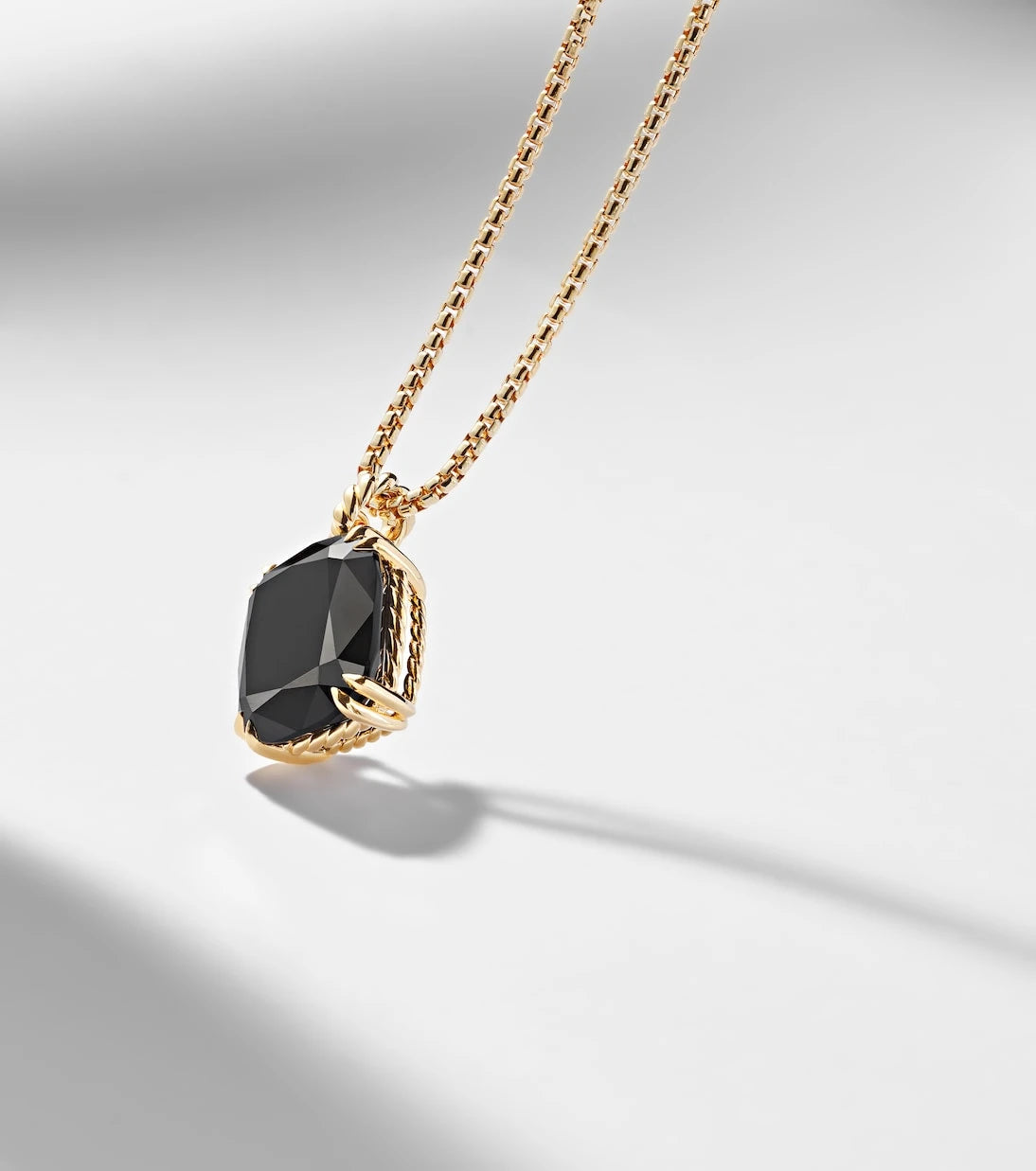 David Yurman - قلادة ماربيلا من الذهب عيار 18 قيراط مع العقيق اليماني