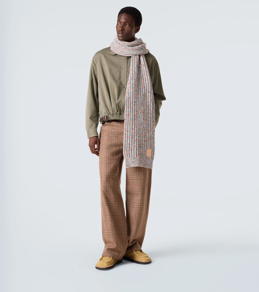 Loewe - وشاح من مزيج الصوف والكشمير