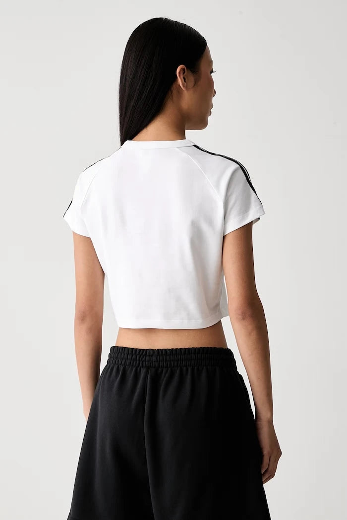 adidas Originals kadın pamuklu tişört