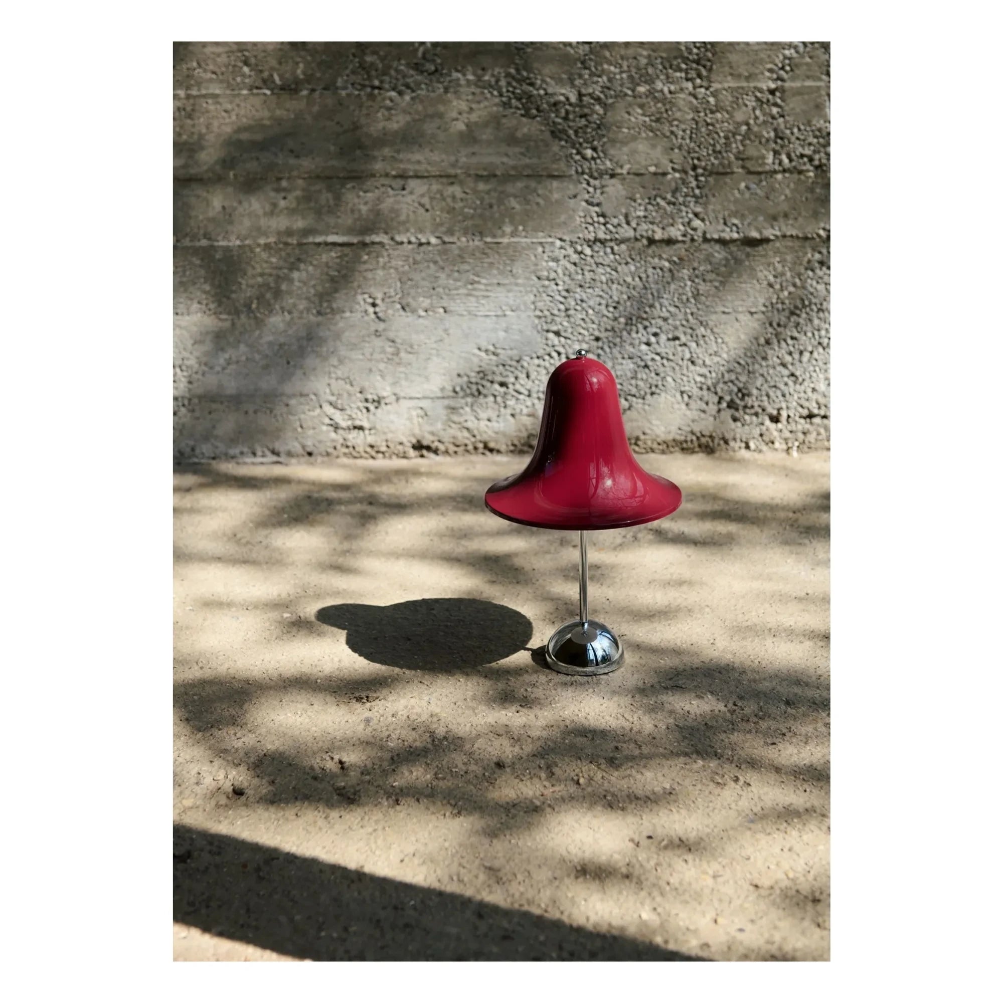 Verpan - Pantop portable lamp | Cherry red