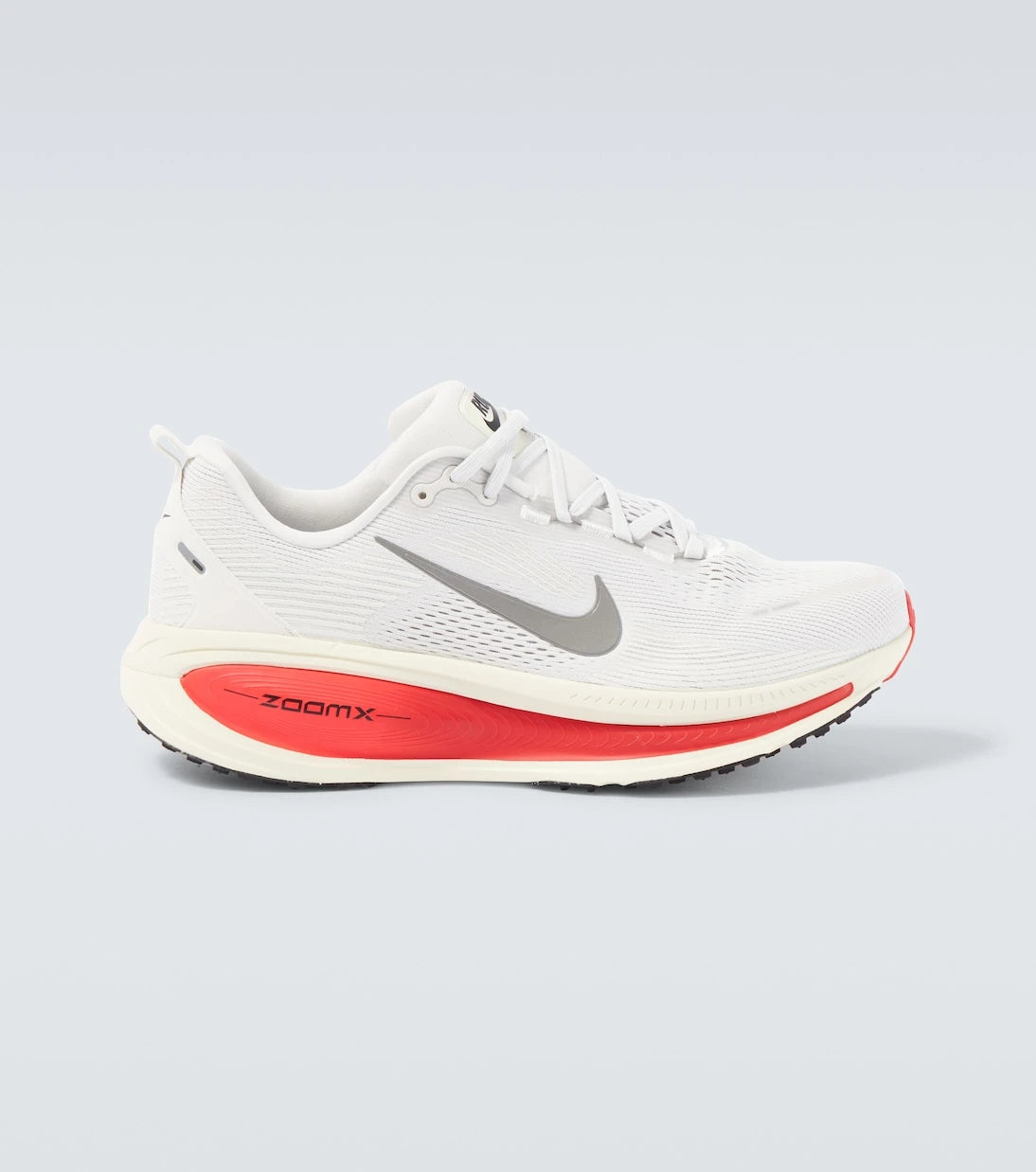 Nike - حذاء رياضي Vomero 18