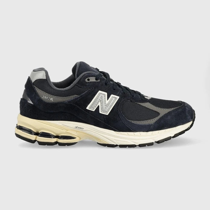 Маратонки New Balance M2002rca