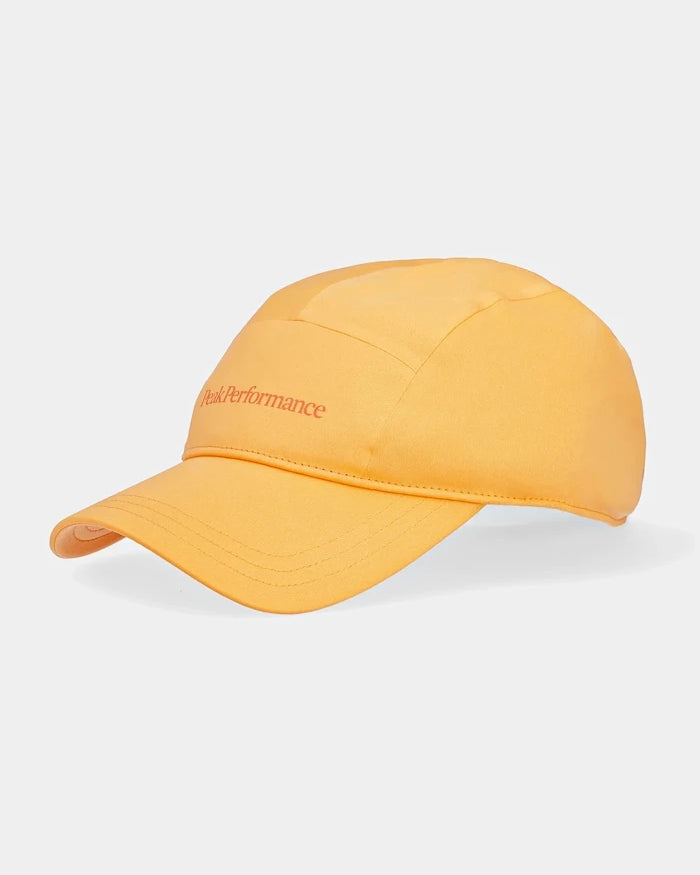 Шапка с козирка Peak Performance Tech Player