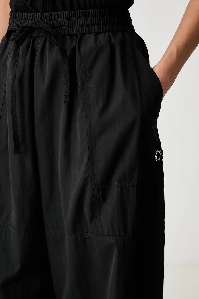 Kadın spor pantolon