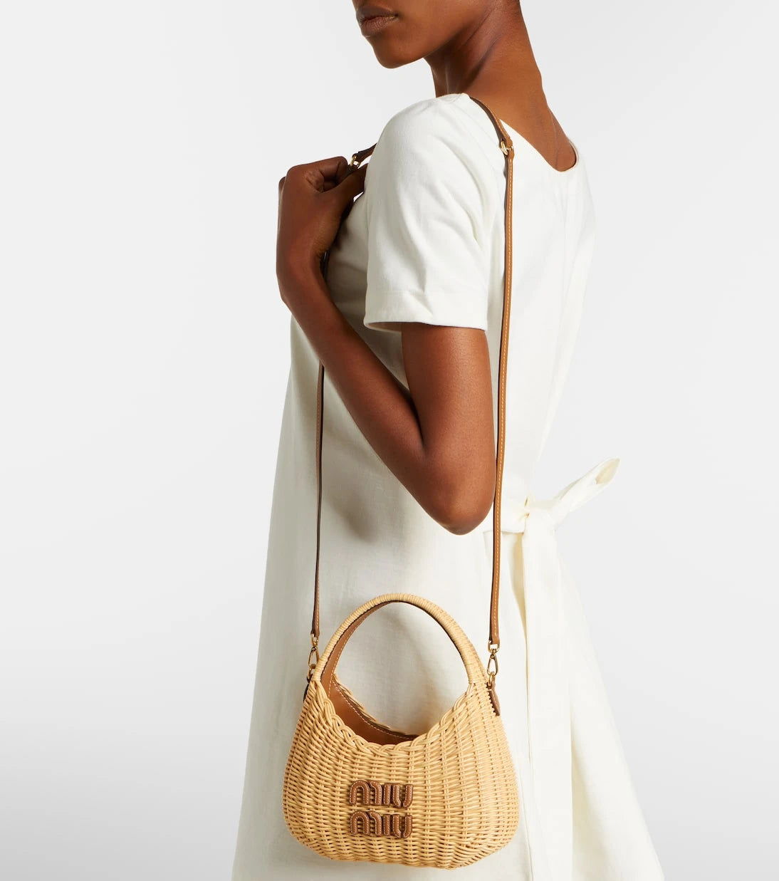 Miu Miu - Wander wicker top-handle bag