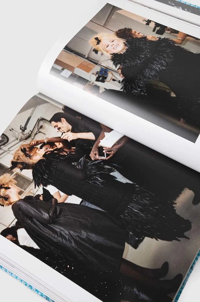 Книга Thames & Hudson Ltd Karl Lagerfeld Unseen, Robert Fairer