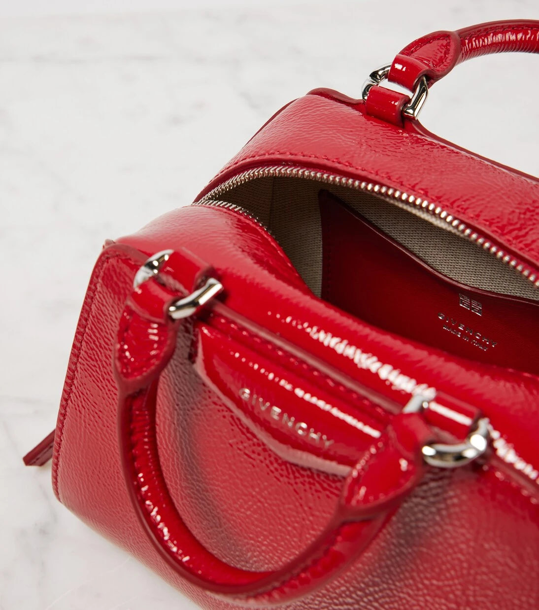 Givenchy - Antigona Cube Nano patent leather tote bag