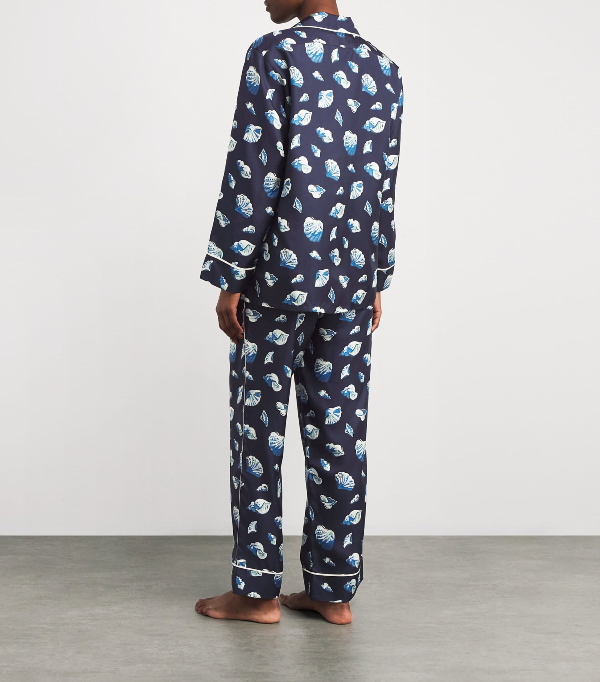 Silk Yves Nautilus Pyjama Set