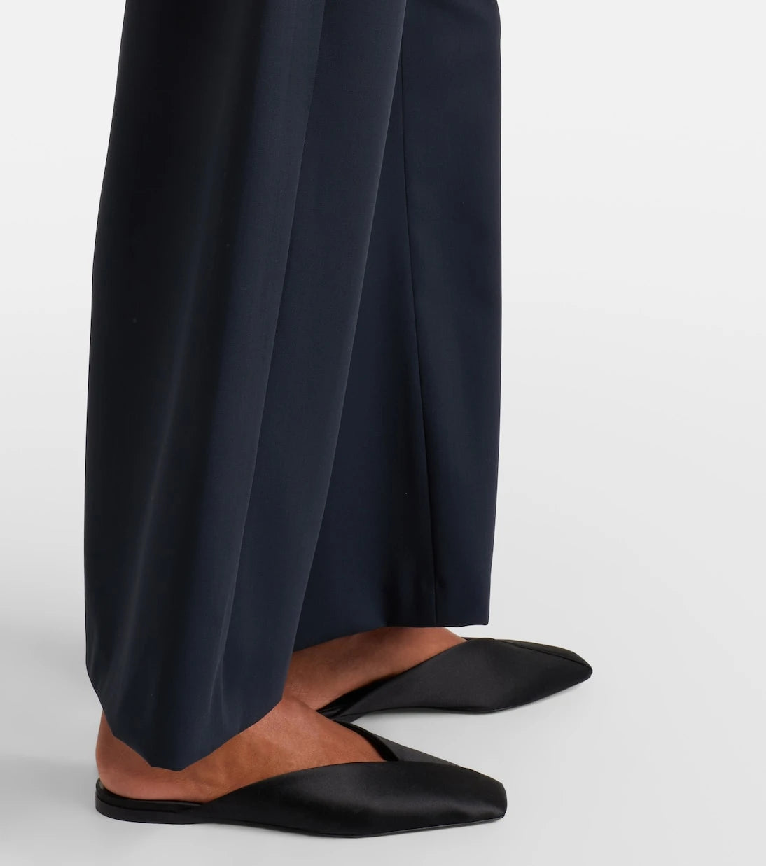 بنطلون صوف بكر بقصة أرجل واسعة "أرجنتا" من 'S Max Mara