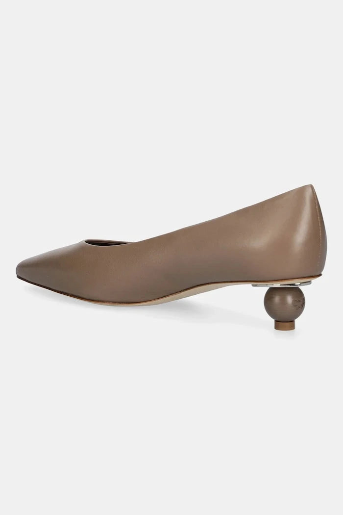Кожени обувки с тънък ток Weekend Max Mara Wkabacini