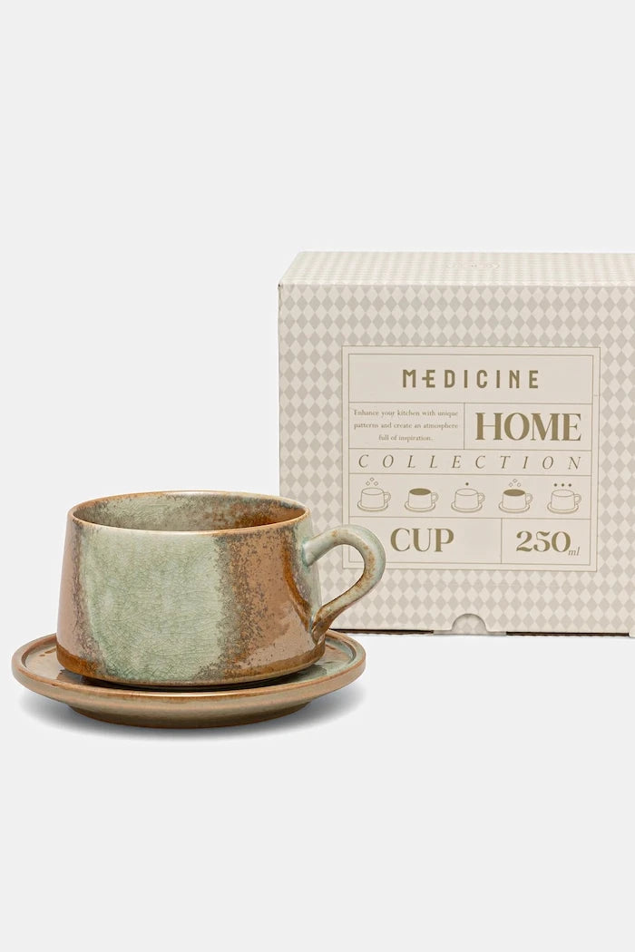 Medicine Fincan ve Tabağı