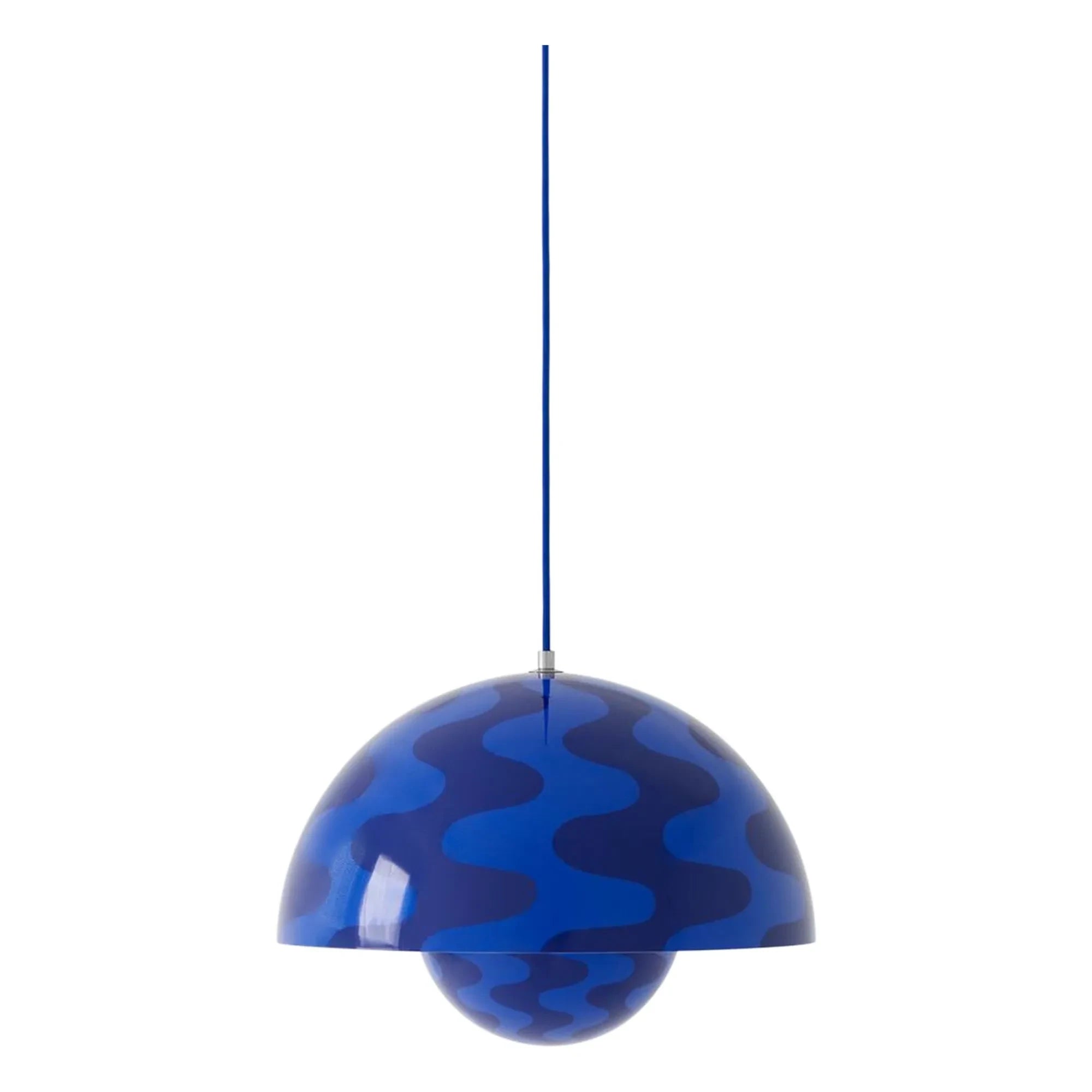 & Tradition - Flowerpot VP7 Pattern hanging lamp, Verner Panton | Cobalt