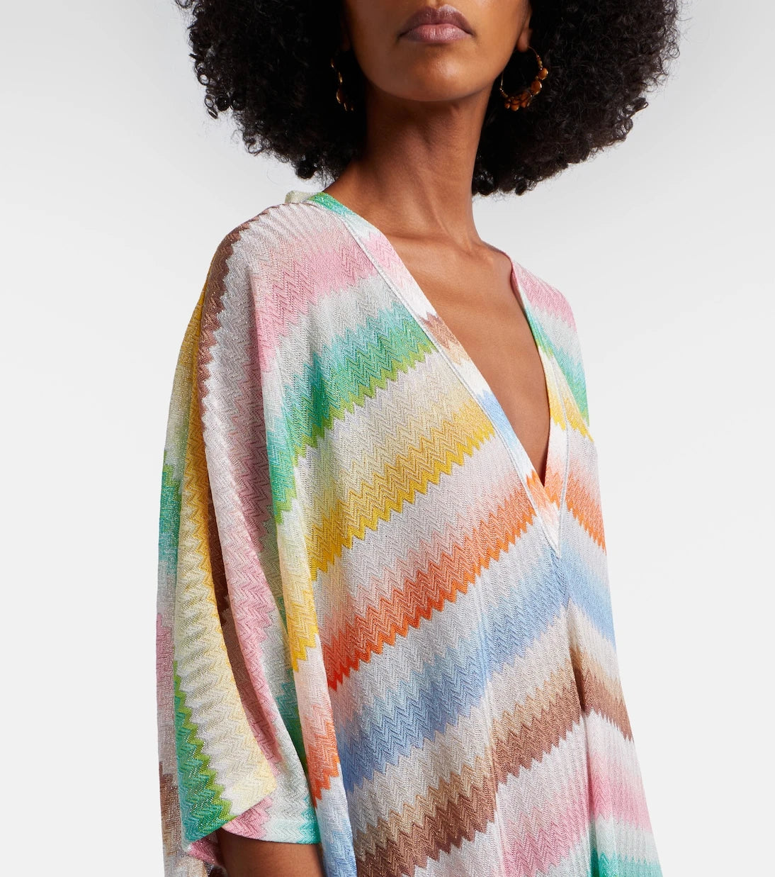 Missoni - غطاء شاطئ منسوج بنمط متعرج