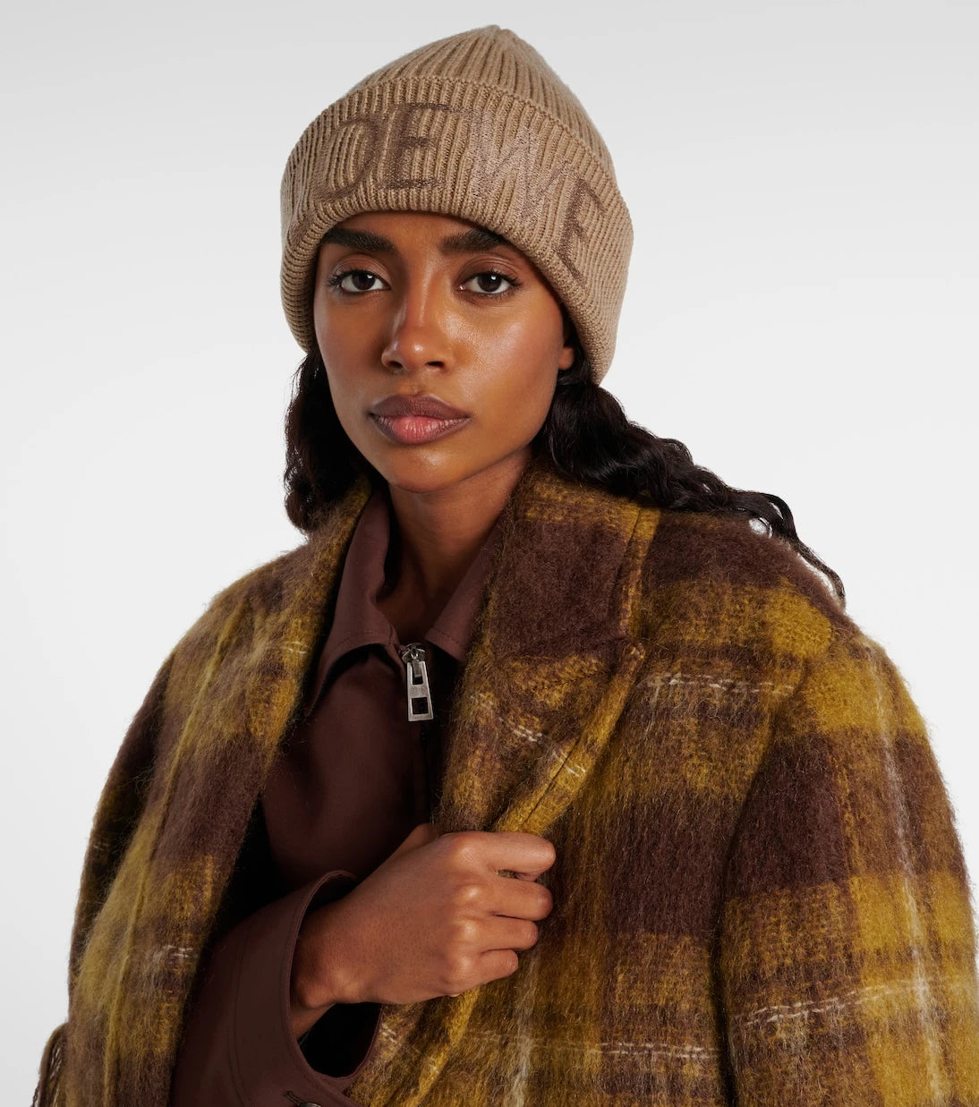 Loewe - Logolu işleme nervürlü örgü yün bere