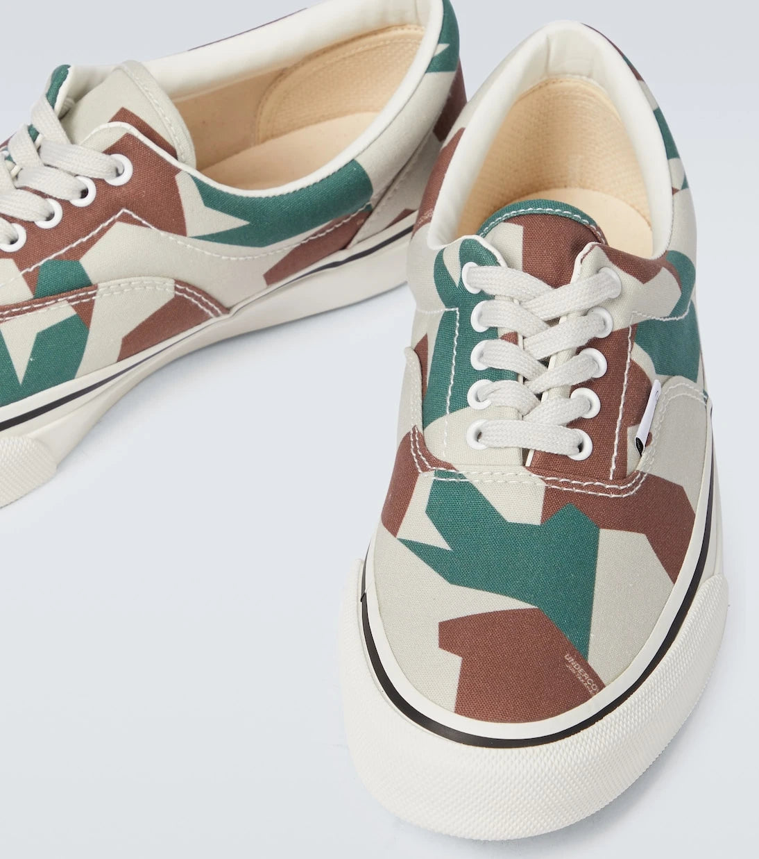 Undercover - Camouflage canvas sneakers