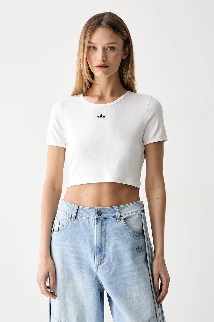 adidas Originals къс топ дамски с памук Essentials