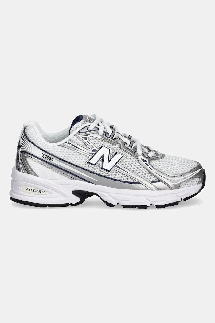 Маратонки New Balance 740