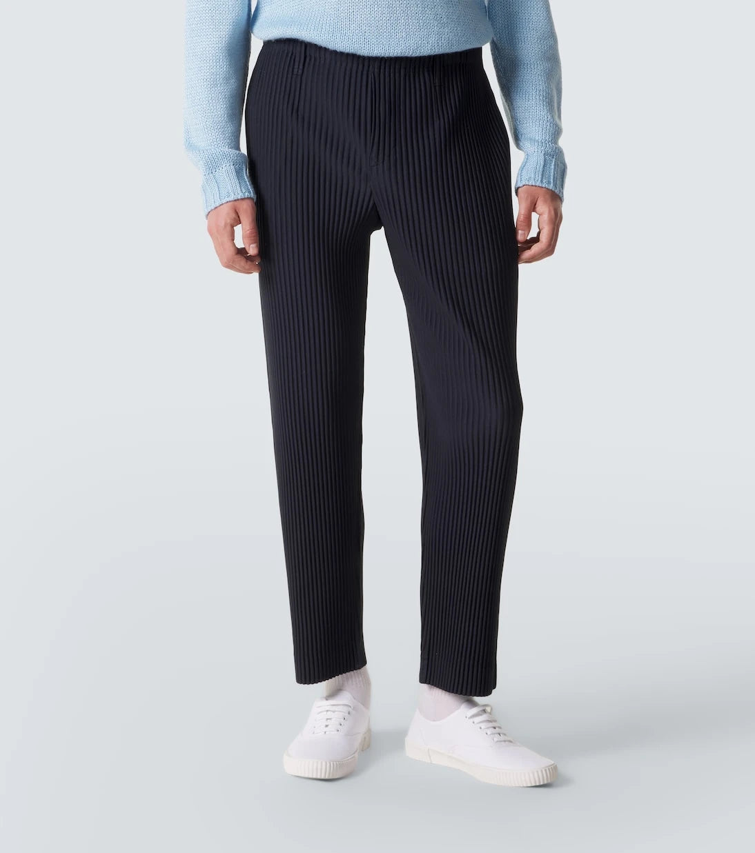 Homme Plissé Issey Miyake - بنطلون أساسيات مطوي بقصة مستقيمة
