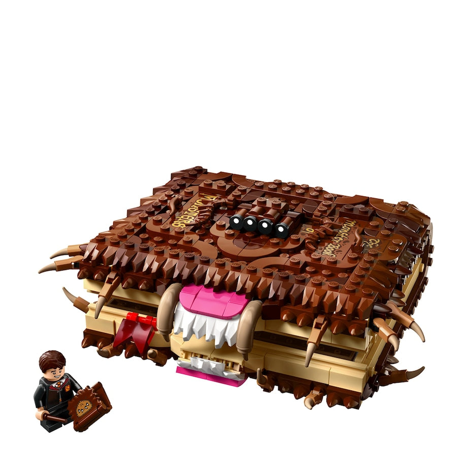 Harry Potter Chomping Monster Book of Monsters 76449