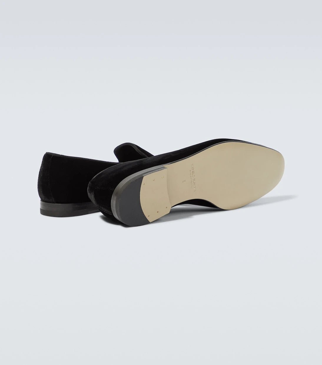Manolo Blahnik - Mario velvet loafers