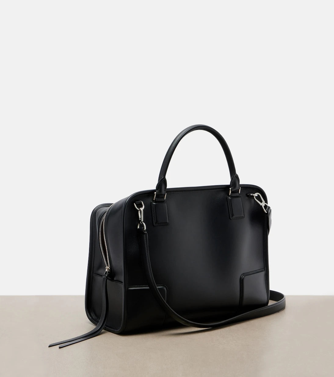 Loewe - Amazona 180 Large leather top-handle bag